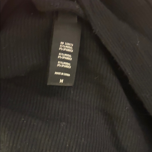 Skims Robe - Picture 2 of 2